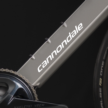 Наклейка Cannondale на велосипед