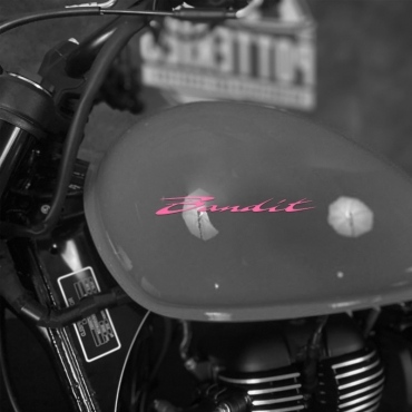 Наклейка на мотоцикл Suzuki Bandit