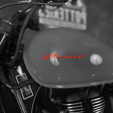 Наклейка на мотоцикл Suzuki Bandit