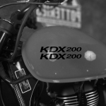 Наклейка Kawasaki KDX 200 на мотоцикл