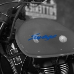 Наклейка на мотоцикл Suzuki Savage