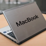 Наклейка на ноутбук Macbook